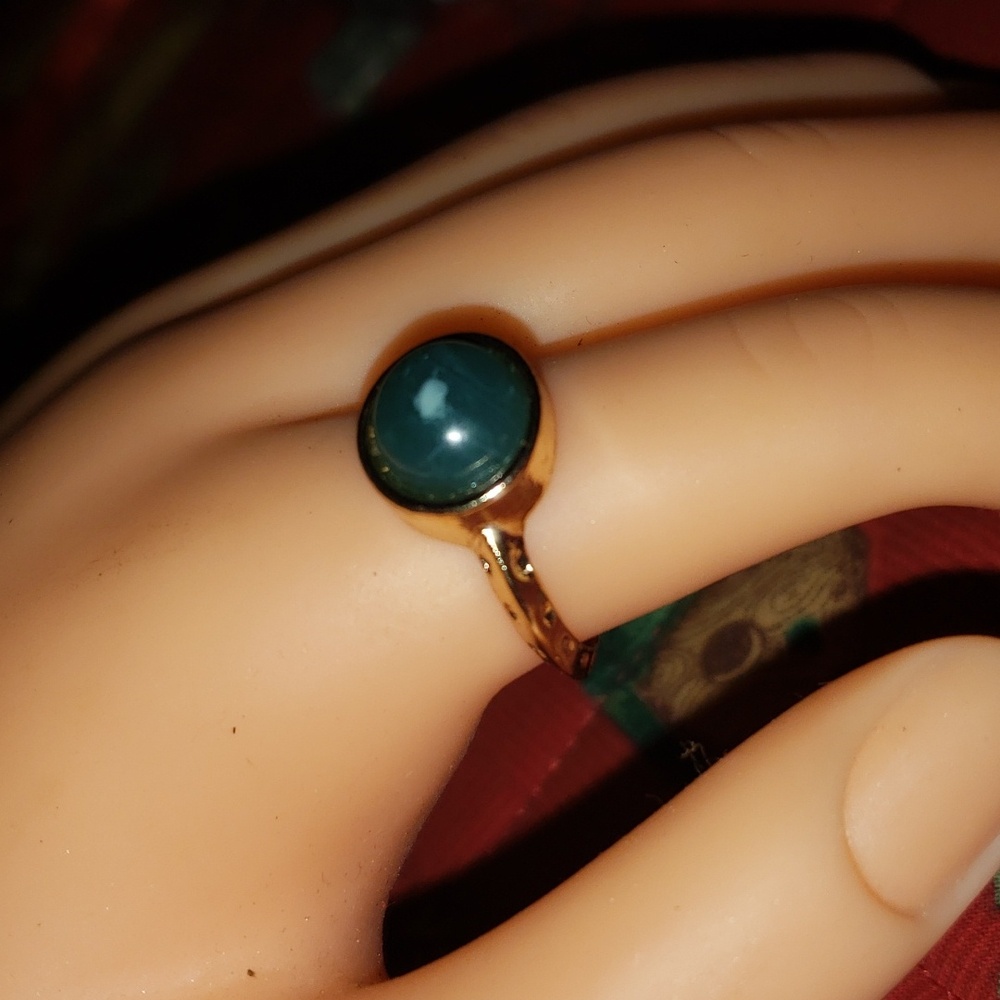 Stone Ring - Picture 2 of 2